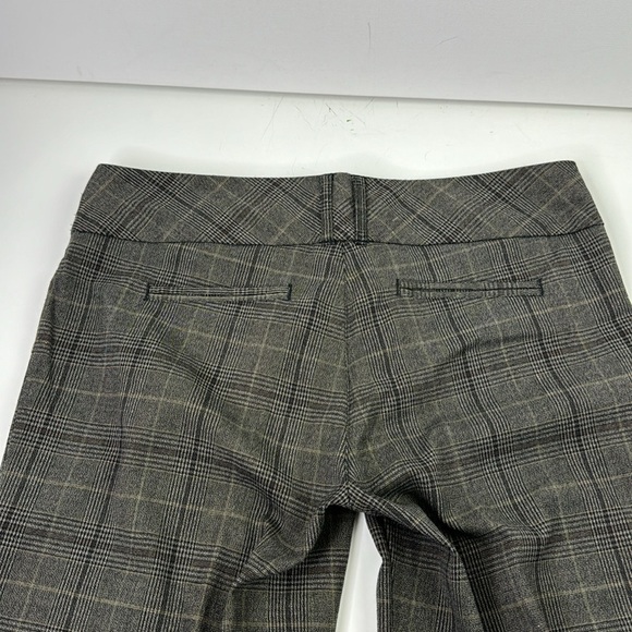 Makers  of the Original brown houndstooth check long dress shorts - Picture 8 of 9